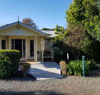 Camelot Cottages - Foster Accommodation