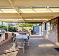 Campbell Avenue 28 - Foster Accommodation