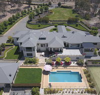 Canberra Luxury Estate - Foster Accommodation