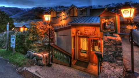 Candlelight Lodge - Foster Accommodation 3