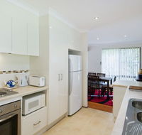 Cara Nobbys Beach 11 Wesley Avenue - Foster Accommodation