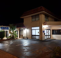 Caravilla Motor Inn - Foster Accommodation