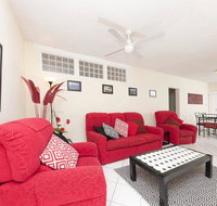 Carinya Gardens 15 - Foster Accommodation