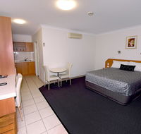 Carriers Arms Hotel Motel - Foster Accommodation