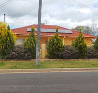 Casa Bella - Foster Accommodation