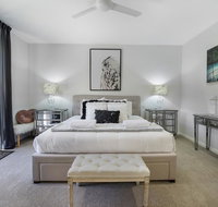Casa Paradiso - Foster Accommodation