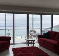 Casey's Beach Retreat - Foster Accommodation