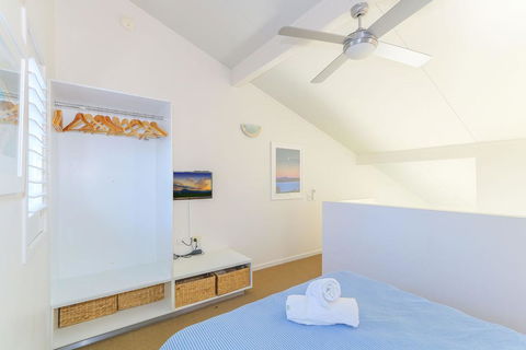 Casuarina Beach Haven - Pandanus 6 - Foster Accommodation 3