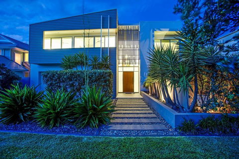 Cathedral Retreat @ Corporate Boardies - Foster Accommodation 1