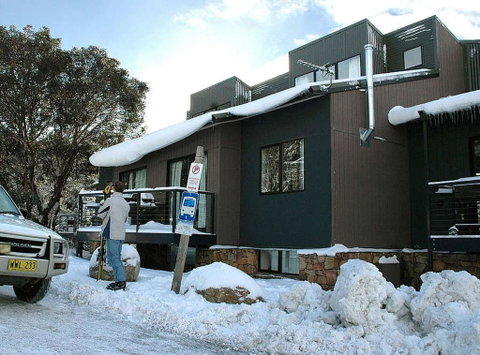Cedar Creek 2 - Foster Accommodation 1