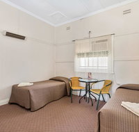 Centennial Hotel Gulgong - Foster Accommodation