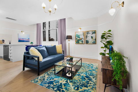 Central Apartment With Spacious Living And Dining - Foster Accommodation 0