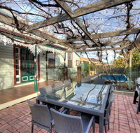 Central Charm - Foster Accommodation