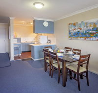 Central Park 7 - the convenience of location  the warmth of comfortable living - Foster Accommodation