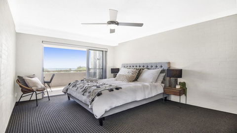 Central Park Suites - Foster Accommodation 1