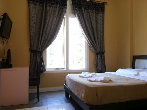 Central Private Hotel - Foster Accommodation 1
