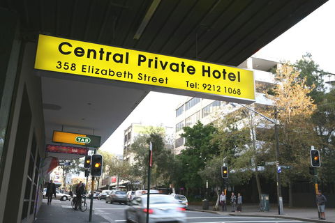 Central Private Hotel - Foster Accommodation 0