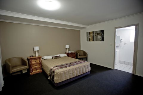 Centrepoint Motor Inn - Foster Accommodation 1