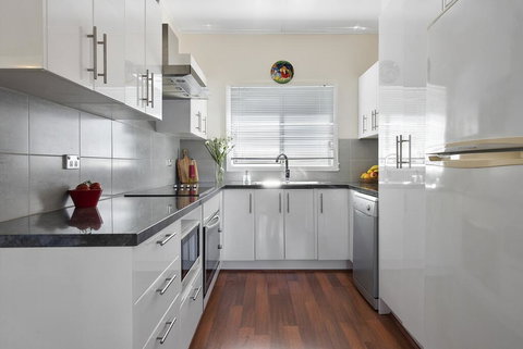 Cheero Cottage - Foster Accommodation 1