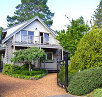 Cherry Cottage - Leura - Foster Accommodation