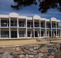 Christies Seahorse Holiday Townhouses - Foster Accommodation