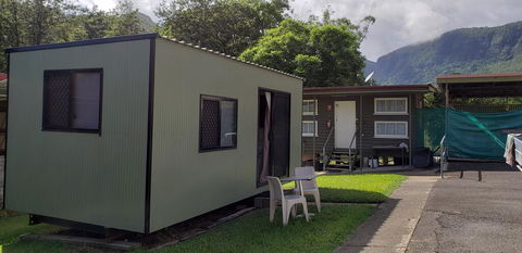 Christmas Creek CafÃ© & Cabins - Foster Accommodation 3