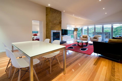 Cinque - Foster Accommodation 2