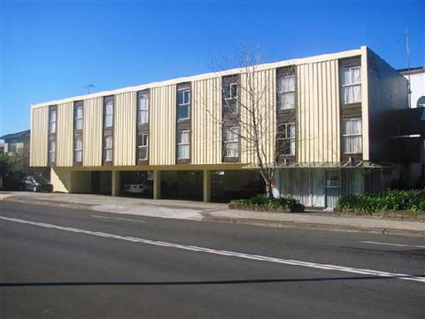 City Beach Motel - Foster Accommodation 1