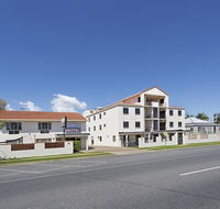 Cityville Luxury Apartments and Motel - Foster Accommodation