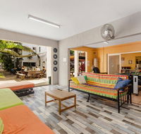 Civic Guesthouse - Foster Accommodation