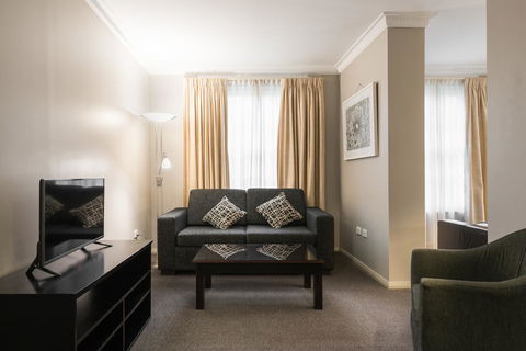 Clarendon Hotel - Foster Accommodation 3