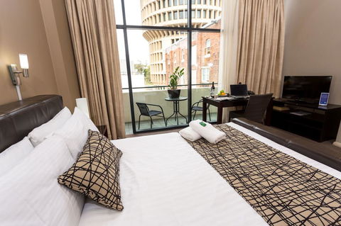 Clarendon Hotel - Foster Accommodation 0