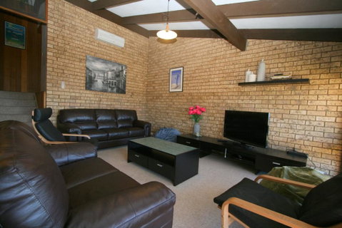 Clearview 2/8 Bogong Street - Foster Accommodation 0
