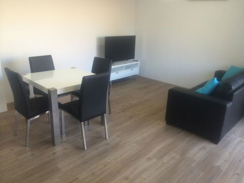 Clearwater Motel Apartments - Foster Accommodation 1