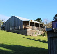 Clifton Beach Lodge - Foster Accommodation