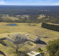 Cloudhill - magnificent rural views to Sydney - Foster Accommodation