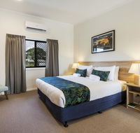 Club Maclean Motel - Foster Accommodation