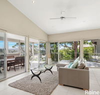 Coast - 3/42 Avoca Drive Avoca Beach - Foster Accommodation