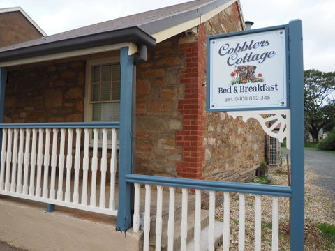 Cobblers Cottage B&B - Foster Accommodation 0