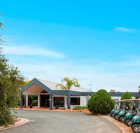 Comfort Inn  Suites Riverland - Foster Accommodation
