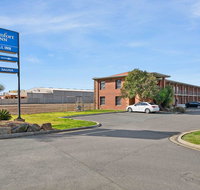 Comfort Inn Peppermill - Foster Accommodation