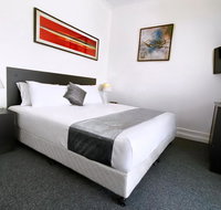 Commercial Hotel Hay - Foster Accommodation