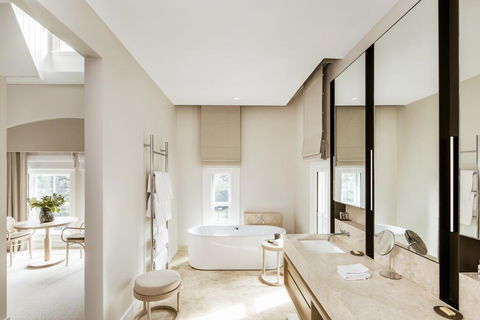 COMO The Treasury - Foster Accommodation 2