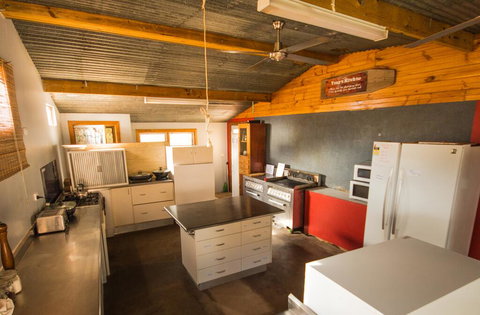 Coodlie Park Farm Retreat - Foster Accommodation 3