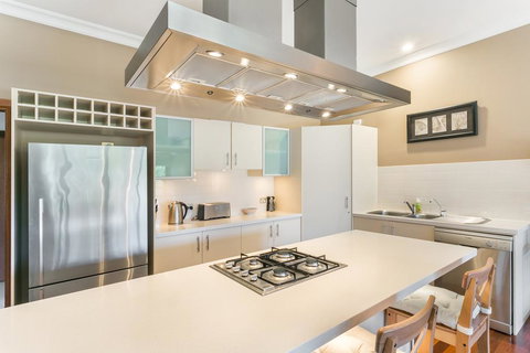 Coolabah - Foster Accommodation 1