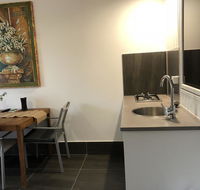 Coonawarra Cabins Unit A - Foster Accommodation