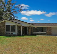 Corner Haven - family retreat with outdoor living - Foster Accommodation