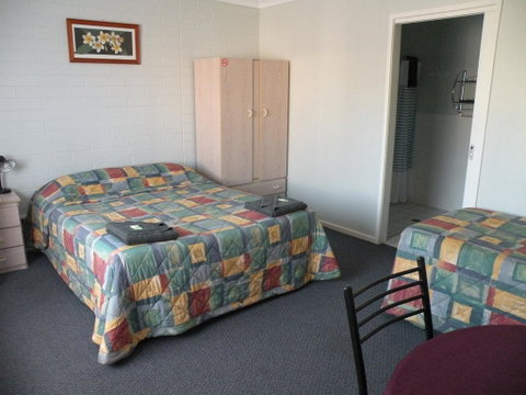 Corowa Motor Inn - Foster Accommodation 1