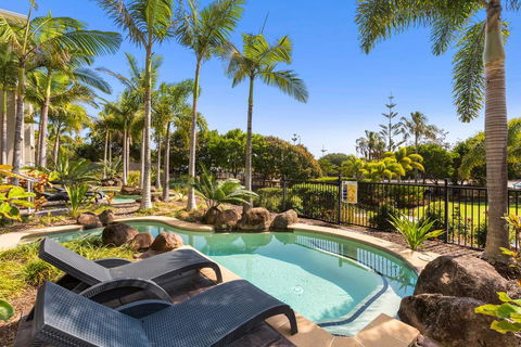 Corporate Boardies @ Bells Boulevard - Foster Accommodation 0