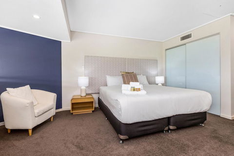 Corporate Boardies @ Bells Boulevard - Foster Accommodation 2